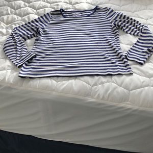 Long sleeve tee shirt